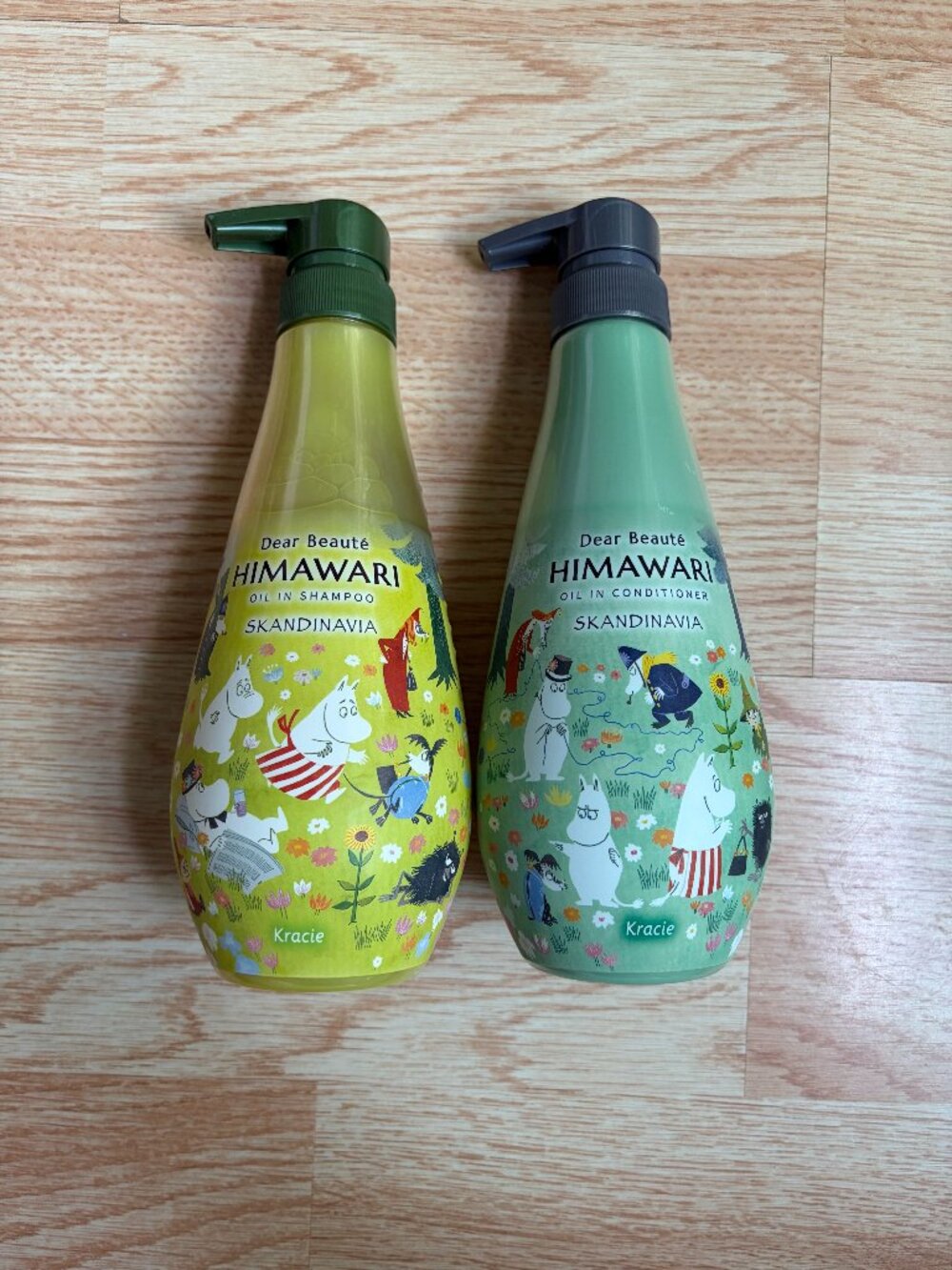 Kracie Dear Beauté HIMAWARI x Moomin Shampoo and Conditioner Skandinavia Set
